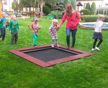 Trampolina ziemna kwadratowa XL - 200x200x40 cm.