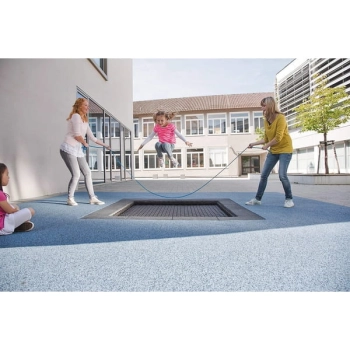 Trampolina ziemna dla dzieci 