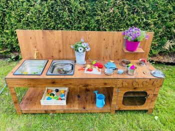 Park Doświadczeń i Edukacji  -  KUCHNIA OGRODOWA DLA DZIECI