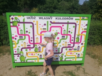 Park Doświadczeń i Edukacji  -  MAGNETYCZNY TOR PRZESZKÓD 