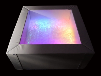 BASEN 200x200x60 cm Z PIŁECZKAMI Z PODŚWIETLENIEM RGB 