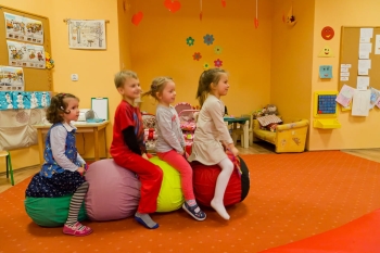  Skacząca Gąsienica - 45 x 190