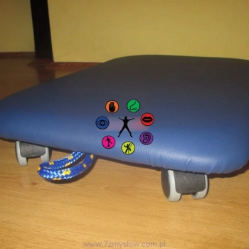 Deskorolka XL - 70 x 40 cm. 
