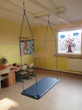 Platforma podwieszana - 110 x 50 cm.
