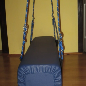 Huśtawka typu KONIK kwadratowy - 120 cm.